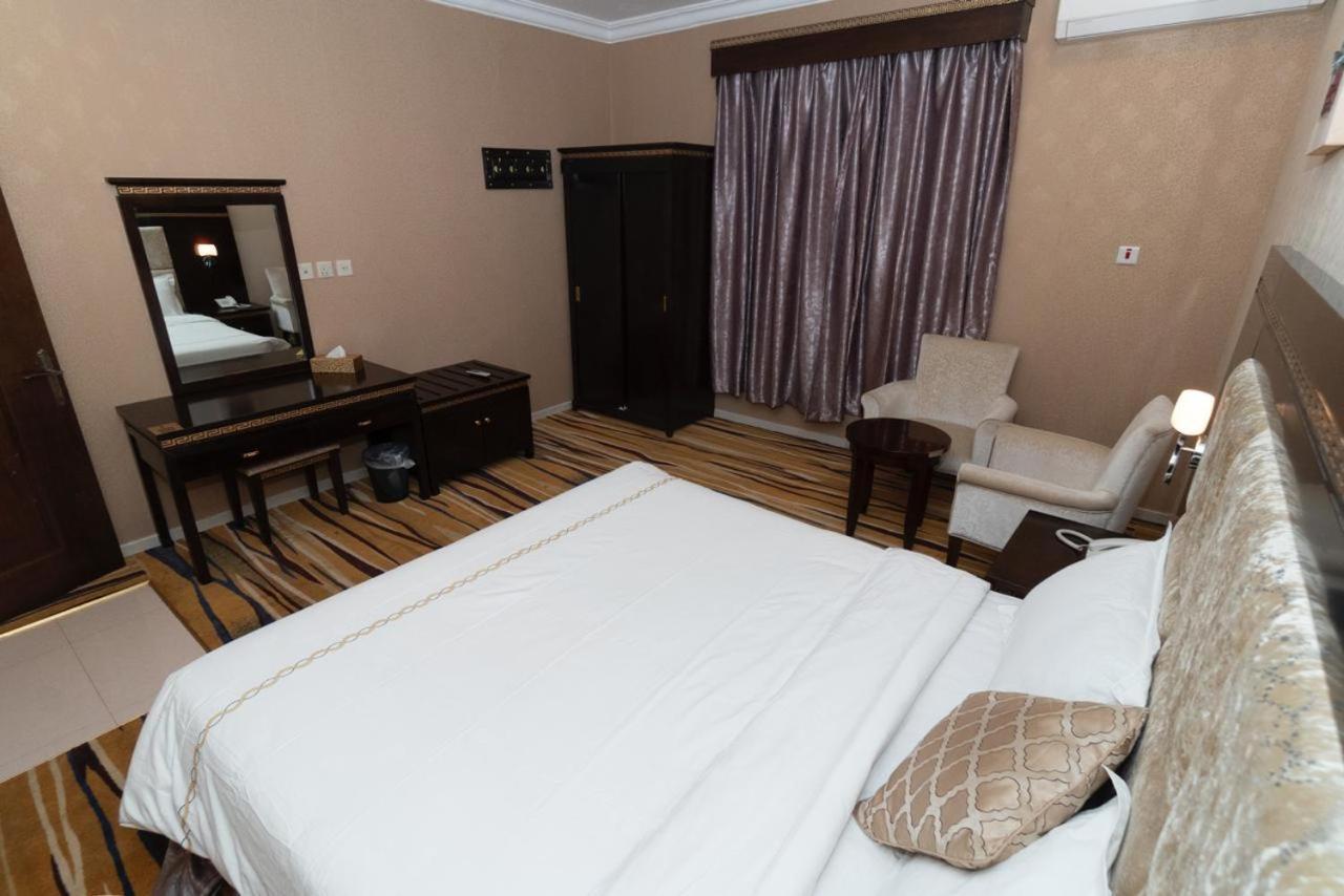 Al Masem Luxury Hotel Suites 3 Al Ahsa อัลโฮฟัฟ ภายนอก รูปภาพ